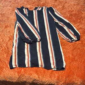 Cremieux size medium navy striped dress
